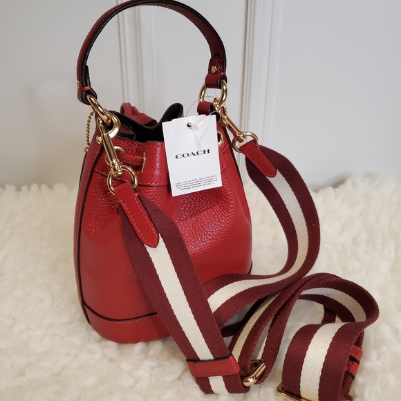 Coach Dempsey Bucket Bag 15 - NWT - Picture 4 of 7